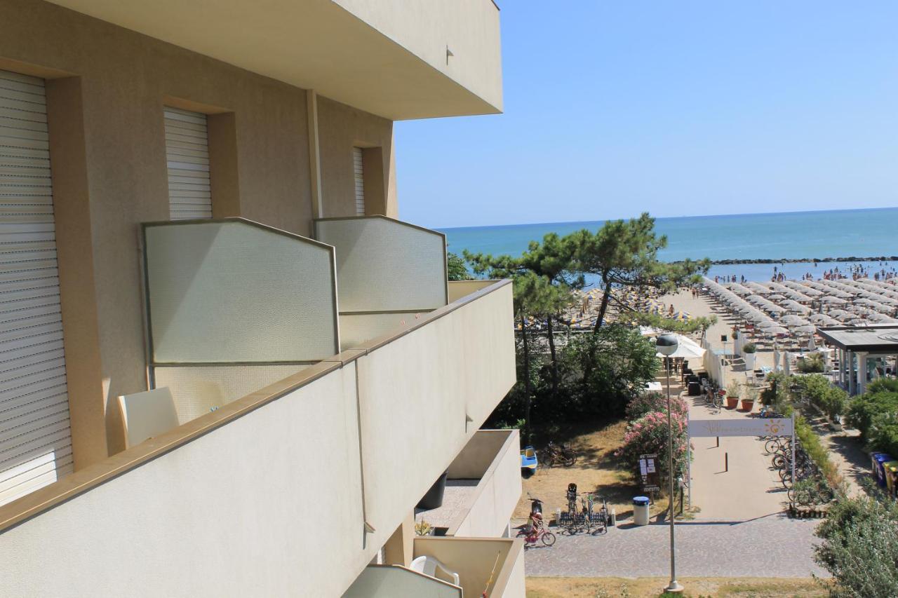 Hotel Astor B&B Lido di Classe Eksteriør bilde